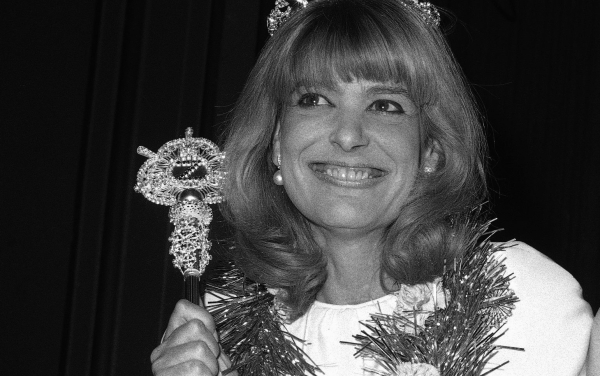 Μελίνα Μερκούρη: Τι σχέση είχε με τις «Επικίνδυνες Αποστολές» και το «Strangers in the night» του Σινάτρα