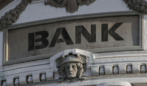 Φρένο στην απόβαση των ελληνικών τραπεζών στον Περσικό Κόλπο, τα VLTs του ΟΠΑΠ, η Ελληνική Βιομηχανία Ζάχαρης, η Byte, η Bright και η KEA Luxury Resort IΚΕ