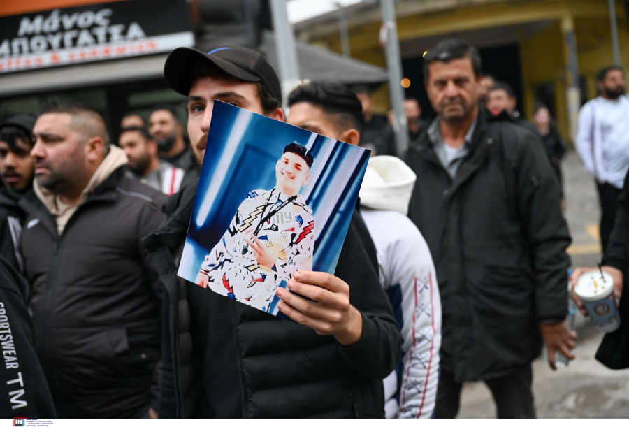 Νεκρός 16χρονος από σφαίρα στο κεφάλι: Έως τη Δευτέρα η απόφαση για τον 34χρονο αστυνομικό