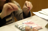 Η τεχνητή νοημοσύνη «εισβάλλει» στις ελληνικές τράπεζες, τι θα αλλάξει