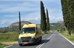 Άρτα: Ατύχημα με λεωφορείο του Πολεμικού Ναυτικού - Επέβαιναν 25 άτομα
