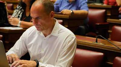 Έρευνα για εμπλοκή μη πολιτικών προσώπων στο &quot;Plan B&quot; του Γ. Βαρουφάκη