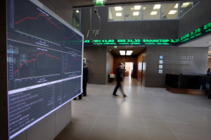 Με κέρδη έκλεισε το Χρηματιστήριο Αθηνών