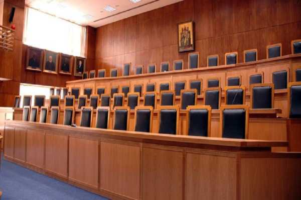 Αντίδραση εισαγγελέων στην ανακοίνωση