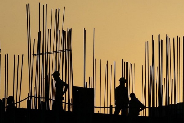 Η άνοδος του πετρελαίου «παρέσυρε» τις τιμές των οικοδομικών υλικών