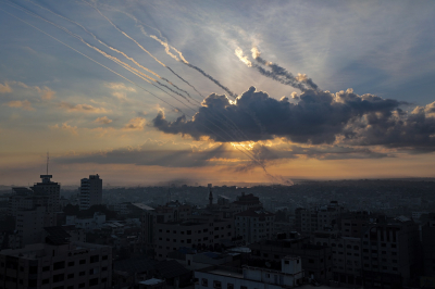 Γάζα: Νέοι βομβαρδισμοί του Ισραήλ, πιέσεις για νέες διαπραγματεύσεις για την απελευθέρωση ομήρων