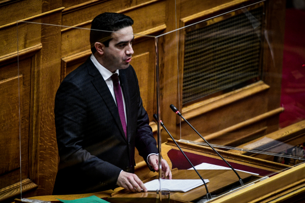 Κατρίνης για ακρίβεια: «Μείωση ΦΠΑ, ΕΦΚ και γενναία αύξηση του κατώτατου μισθού»