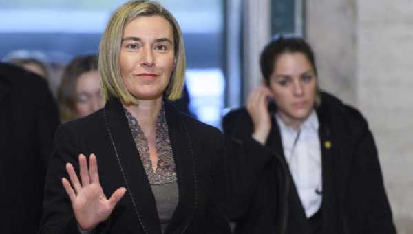 Μογκερίνι: Μόνον μετά το Brexit μπορεί η Βρετανία να συνάψει εμπορική συμφωνία με τις ΗΠΑ