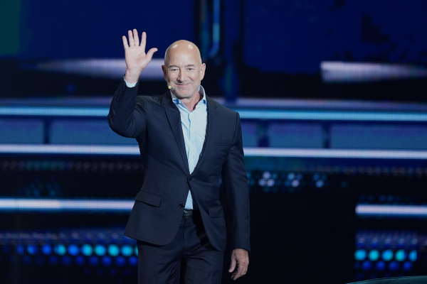 Project Prometheus: Ο Τζεφ Μπέζος ιδρύει startup τεχνητής νοημοσύνης