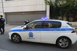 Αμπελόκηποι: Δύο καταγγελίες για σεξουαλικές επιθέσεις μέσα σε λίγα λεπτά – Συνελήφθη 20χρονος