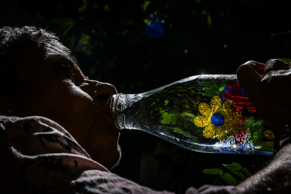 Καύσωνας: Επιστολή Μιχαηλίδου στους δήμους, για την προστασία των αστέγων