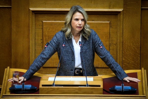 Η Μιλένα και οι «τρεις δεξιοί πρόεδροι»