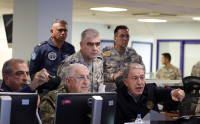 Είναι επίσημο: H Άγκυρα ξεκινά πόλεμο σε βόρειο Ιράκ και Συρία, σε εξέλιξη η επιχείρηση «Γαμψό ξίφος»