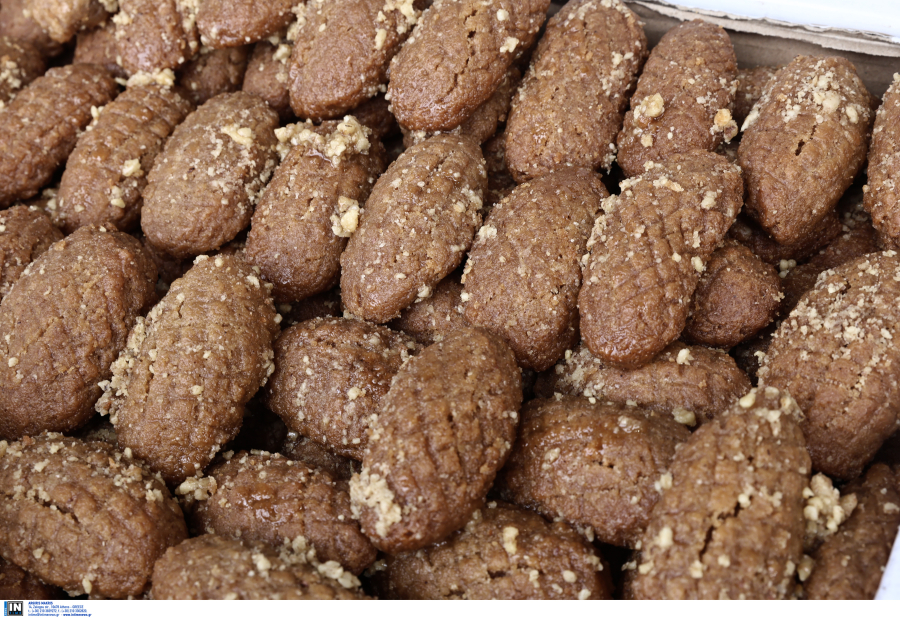 Light μελομακάρονα χωρίς ζάχαρη με μόνο 7 υλικά