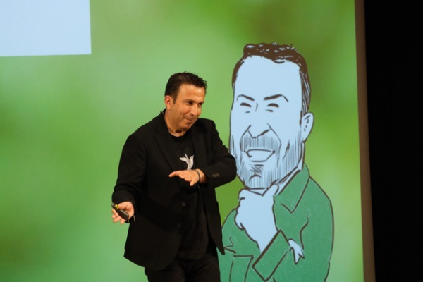 Στην χώρα του Ντέμοκρατ