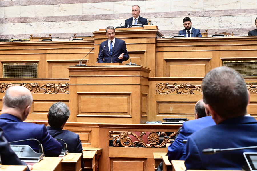 «Τριγμοί» στην ΝΔ, γκρίνια και το «δεν ήξερα» του Μητσοτάκη