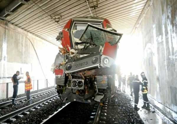 Γαλλία: Τουλάχιστον 60 τραυματίες από σιδηροδρομικό ατύχημα