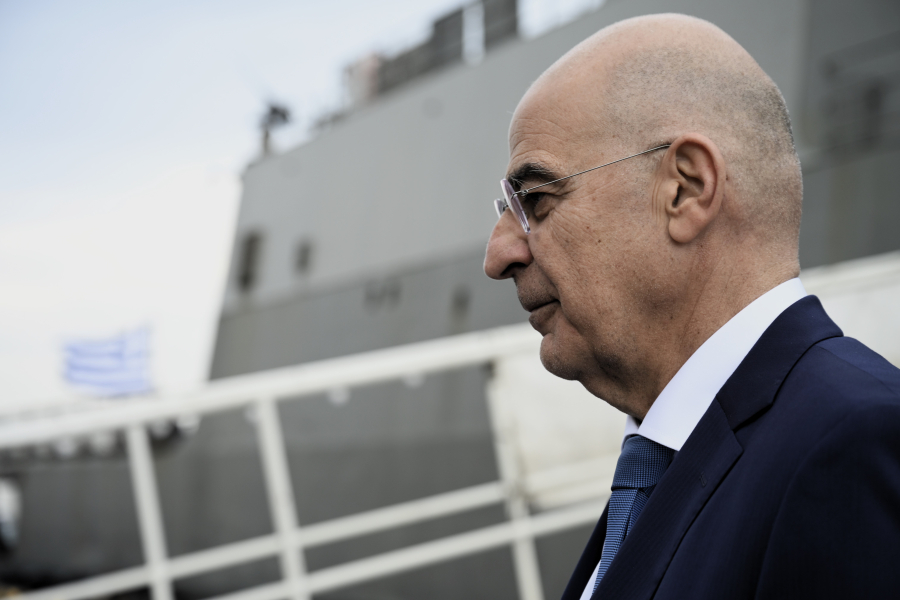 Στη Γαλλία ο Δένδιας για την καθέλκυση της φρεγάτας «Φορμίων»