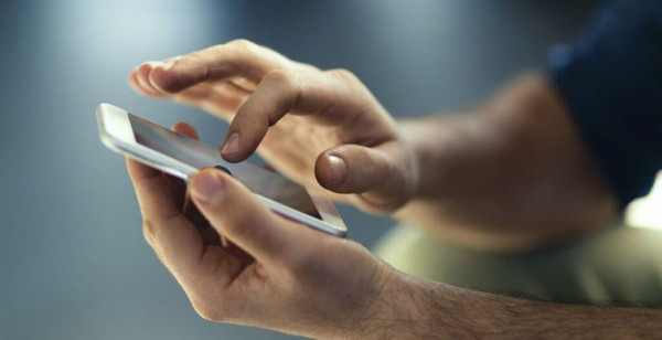 Πώς να καλείς τις εταιρίες κινητής τηλεφωνίας και να μην χρεώνεσαι