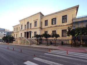 Λαμία: Μητέρα εγκατέλειψε το 9,5 ετών παιδί της με αυτισμό στα δικαστήρια