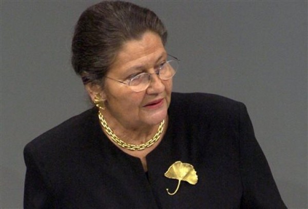 Πέθανε η Σιμόν Βέιλ, η πρώτη γυναίκα πρόεδρος της Ευρωβουλής