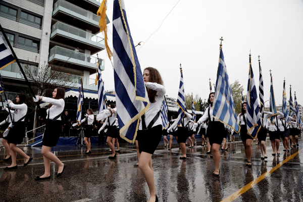 Κακοκαιρία την 28η Οκτωβρίου: Με επικίνδυνα φαινόμενα και ακραία ύψη βροχής η εθνική επέτειος - Ακυρώσεις παρελάσεων