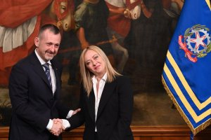 Σάλος στην Ιταλία με ατάκα του υφυπουργού Δικαιοσύνης για κρατούμενους που «δεν αφήνουμε να πάρουν ανάσα»