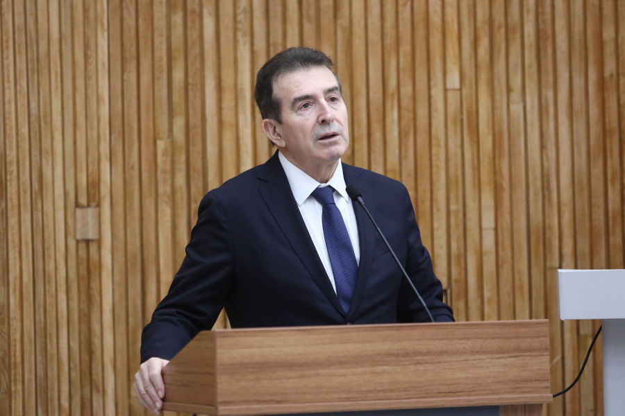 Χρυσοχοΐδης για αγροτικά μπλόκα: Η κατάληψη του δρόμου είναι παράνομη πράξη