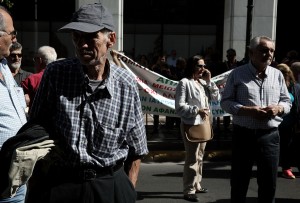 Εκδόθηκαν 18.500 εφάπαξ από την αρχή του έτους - Εντός τριμήνου η απονομή τους