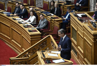 Βουλή: Eπίθεση Μητσοτάκη σε ΣΥΡΙΖΑ- ΠΑΣΟΚ, κόντρα Παππά -ΚΚΕ και οι βολές Κουτσούμπα στο ΠΑΣΟΚ