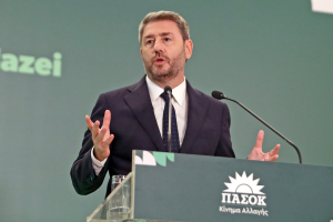 Ανδρουλάκης: Οι πολίτες να επιλέξουν αλλαγή σελίδας, με αξιοπιστία, με πολιτικό ήθος και σοβαρότητα