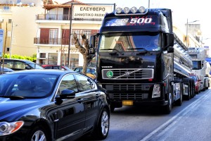 Τριήμερο Αγίου Πνεύματος: Απαγόρευση κυκλοφορίας φορτηγών ωφέλιμου φορτίου άνω του 1,5 τόνου