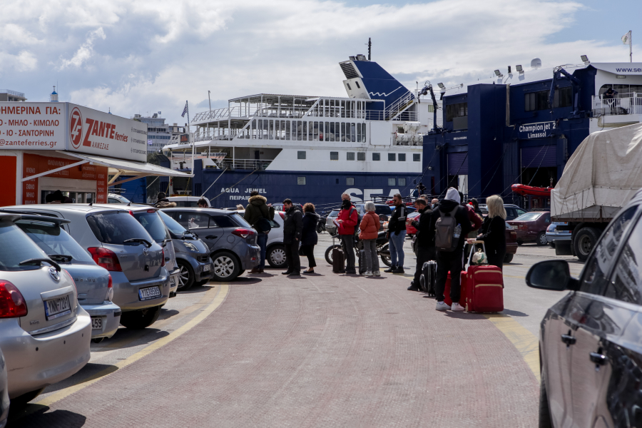 Έκπτωση στα ακτοπλοϊκά εισιτήρια το Πάσχα σε αναπληρωτές εκπαιδευτικούς